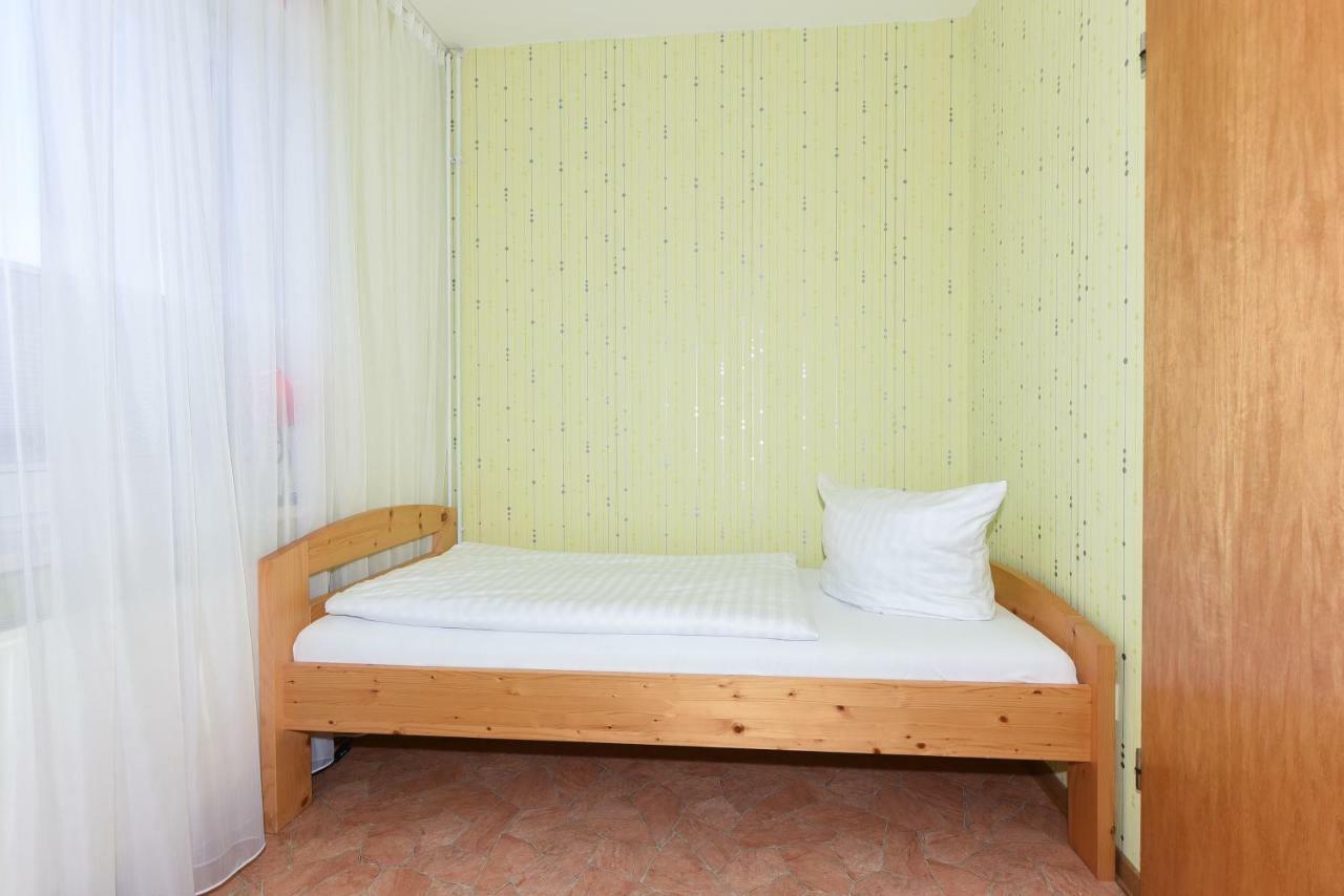 Апартаменты Haus Hafeneck Mit Fruehstuecksoption Бензерзиль Экстерьер фото
