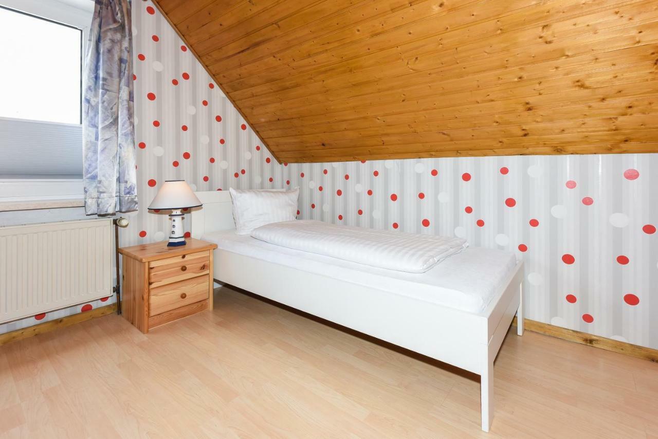 Апартаменты Haus Hafeneck Mit Fruehstuecksoption Бензерзиль Экстерьер фото